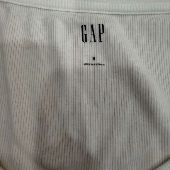 GAP White Ribbed Tank - Picture 3 of 3